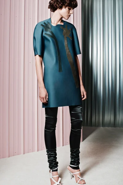 Look 2